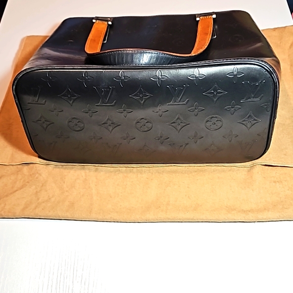 Authentic Louis Vuitton black noir matte monogram Stockton shoulder / tote bag - Picture 6 of 16